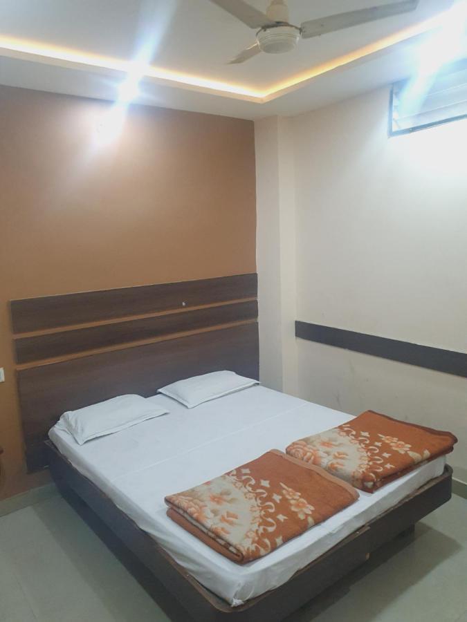 Hotel Anmol Ambikāpur Екстериор снимка