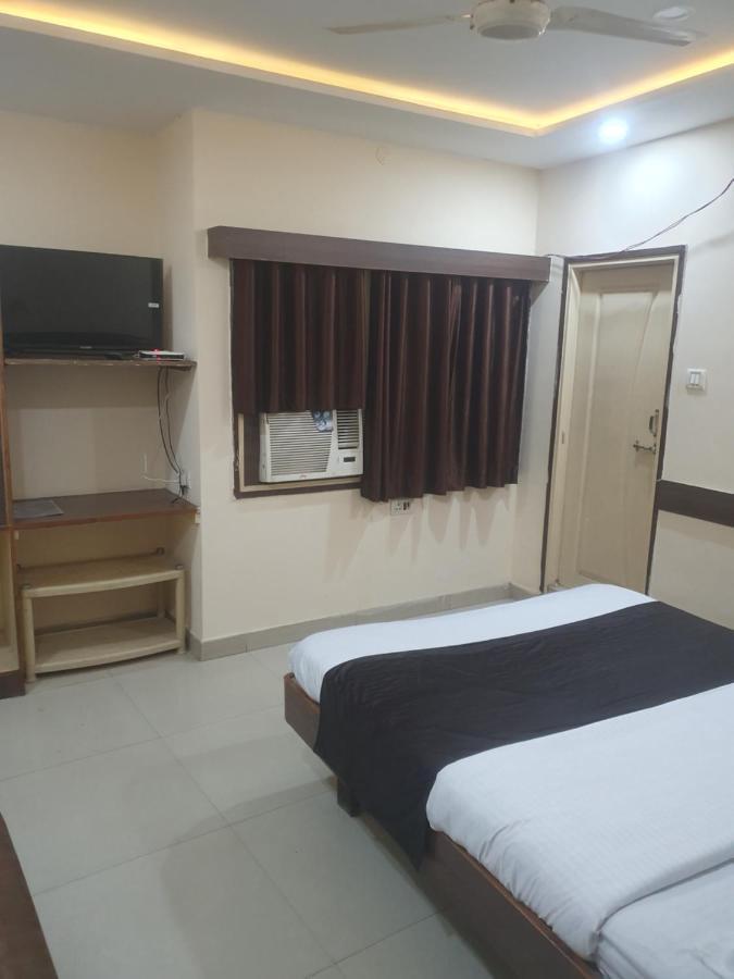 Hotel Anmol Ambikāpur Екстериор снимка