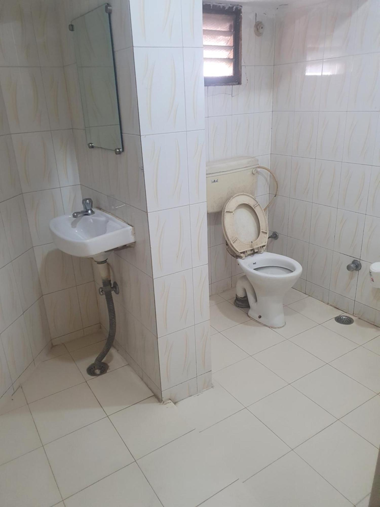 Hotel Anmol Ambikāpur Стая снимка