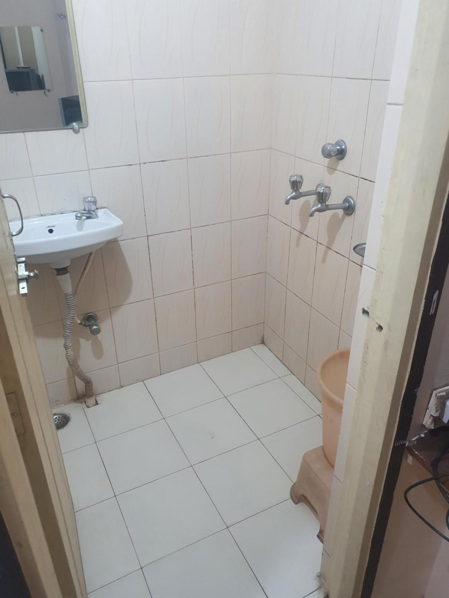 Hotel Anmol Ambikāpur Стая снимка
